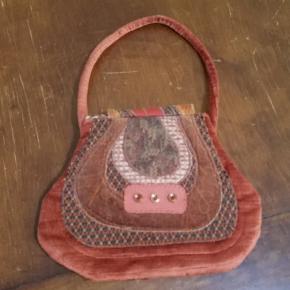 Purse - Picture 4 of 5